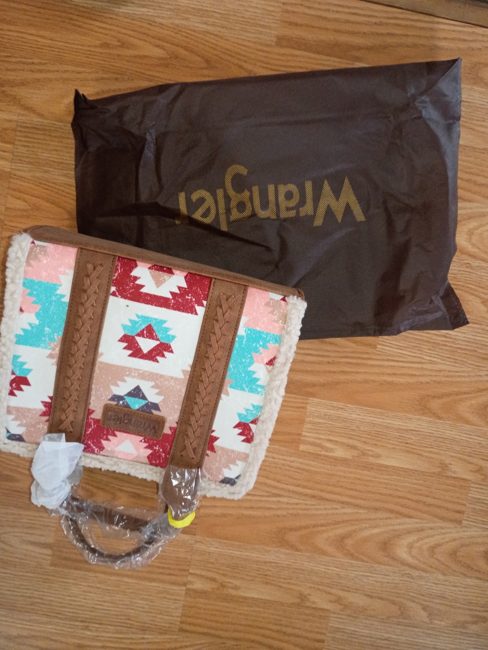 Wrangler Aztec Print Tote with Sherpa Trim - Red, Pink, Turquoise, Brown - Picture 4 of 6
